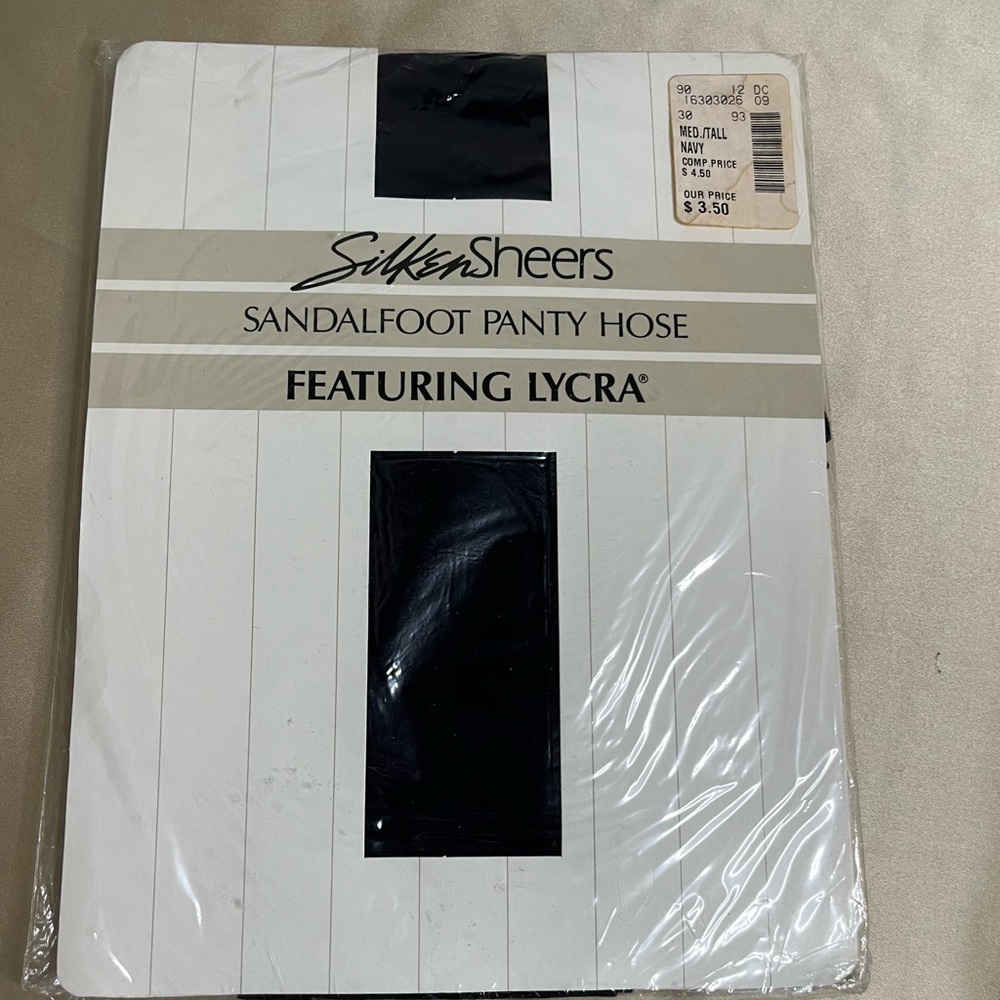 Silken Sheers Sandalfoot Pantyhose